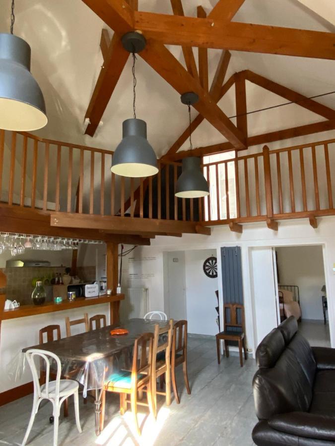 Les 2 Gites Des Chambres De Capucine Carcagny Buitenkant foto